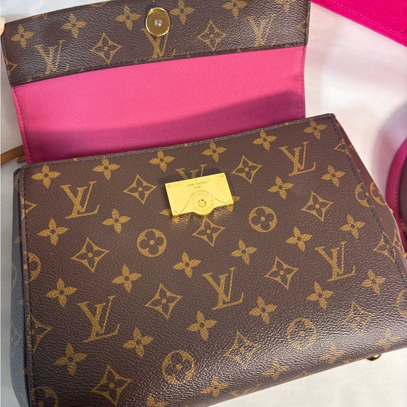 Louis Vuitton Monogram Cluny Bb Sold - Picture 6 of 16